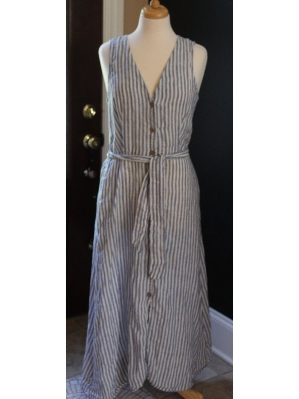 Faherty Margaux 100% Linen Blue&White Striped Sleeveless Dress Size Medium -Flaw